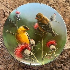 Vintage “The Goldfinch” Ceramic Decorative Plate Kevin Daniel Knowles Songbird